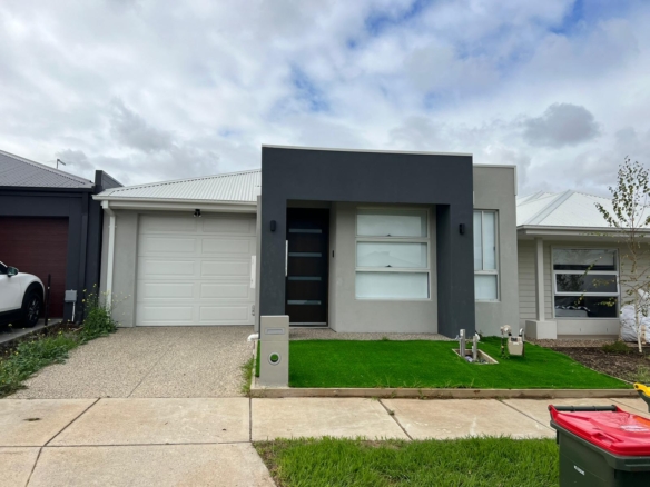 17 gila way, truganina vic 3029