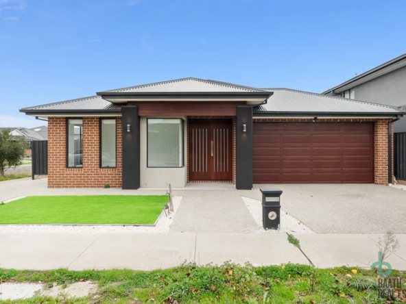 38 LEGRANGE CRESCENT, FRASER RISE | Baath Real Estate