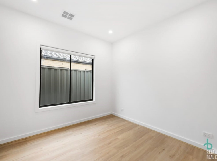 SOLD! 24 Maryland Road, Kalkallo, Vic 3064
